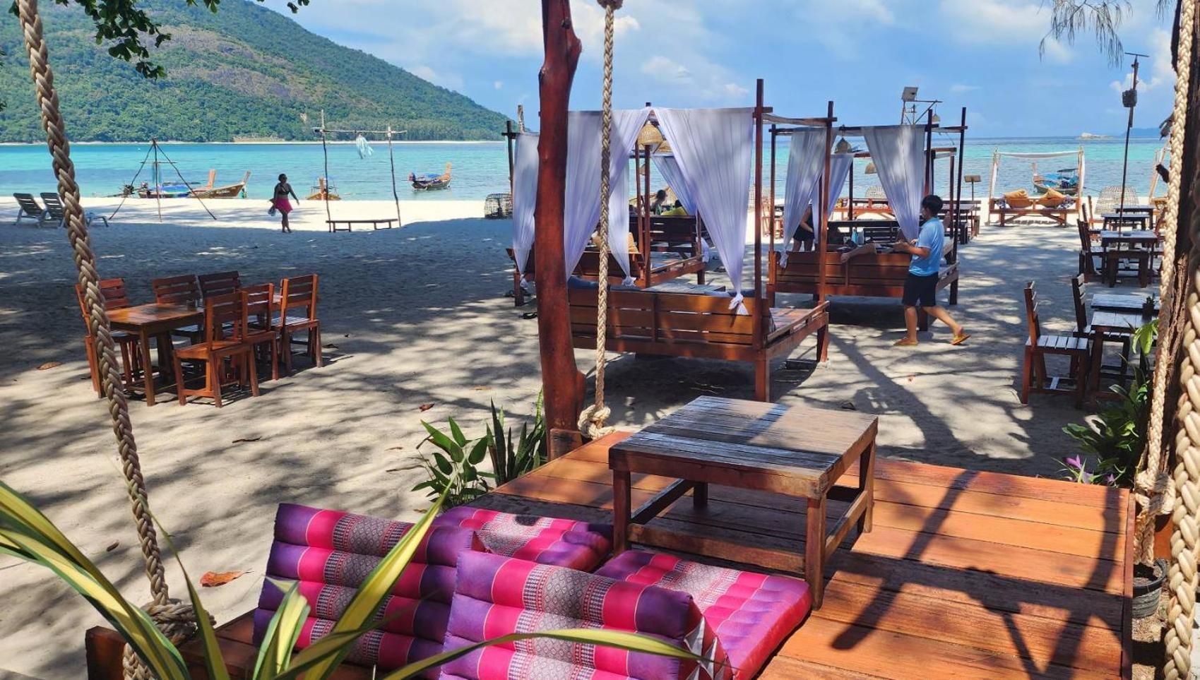 Lipe Beach Resort Ngoại thất bức ảnh